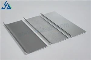 สเกิร์ตอลูมิเนียม 100มม